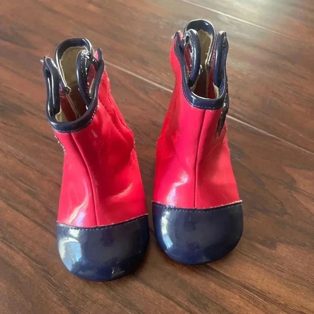Robeez  Pink and Blue Booties-infant size 3